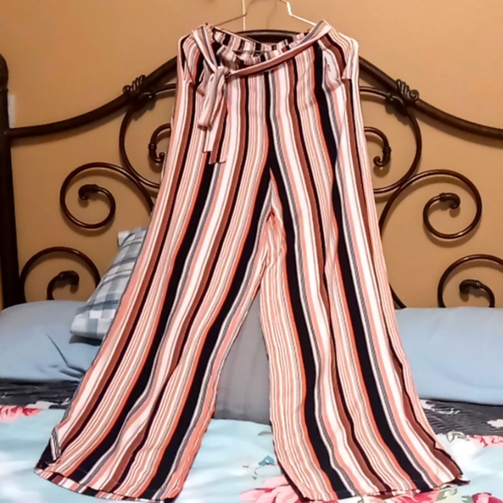 FOREVER 21 WIDE LEG SUMMER PANTS SIZE S